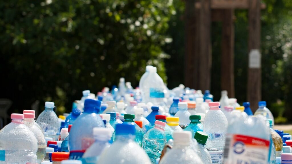 Ideas Creativas para Reciclar Botellas de Plástico-