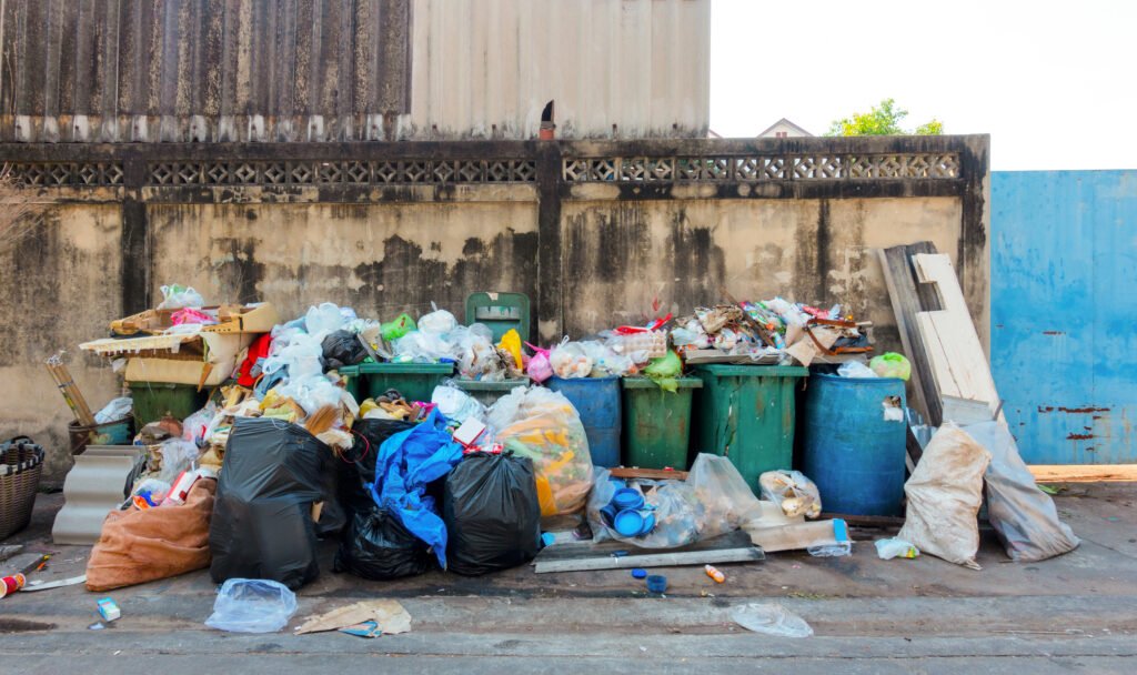 El impacto de la basura en los barrios soluciones efectivas