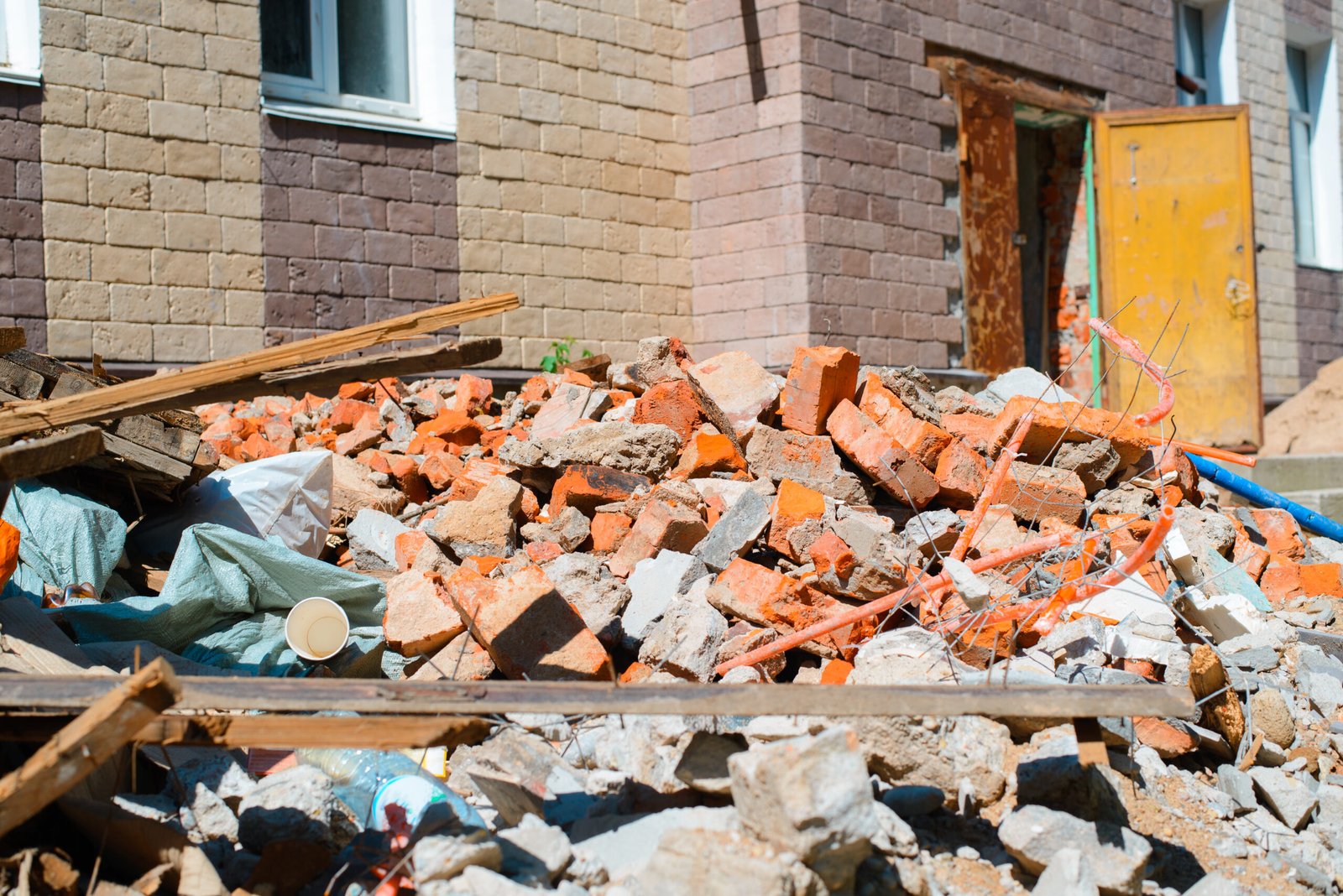 Cada cuánto recoger escombros en obras Frecuencias óptimas